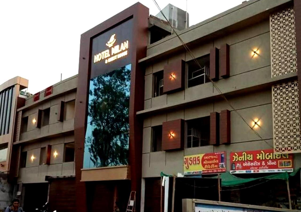 Hotel Milan Ahmedabad Exterior foto