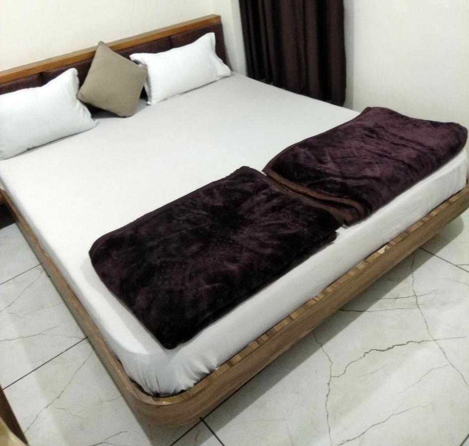 Hotel Milan Ahmedabad Exterior foto